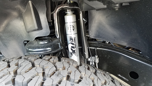 Racing shocks that also includes front 1310 Double Cardin Driveshaft, four springs and hardware.